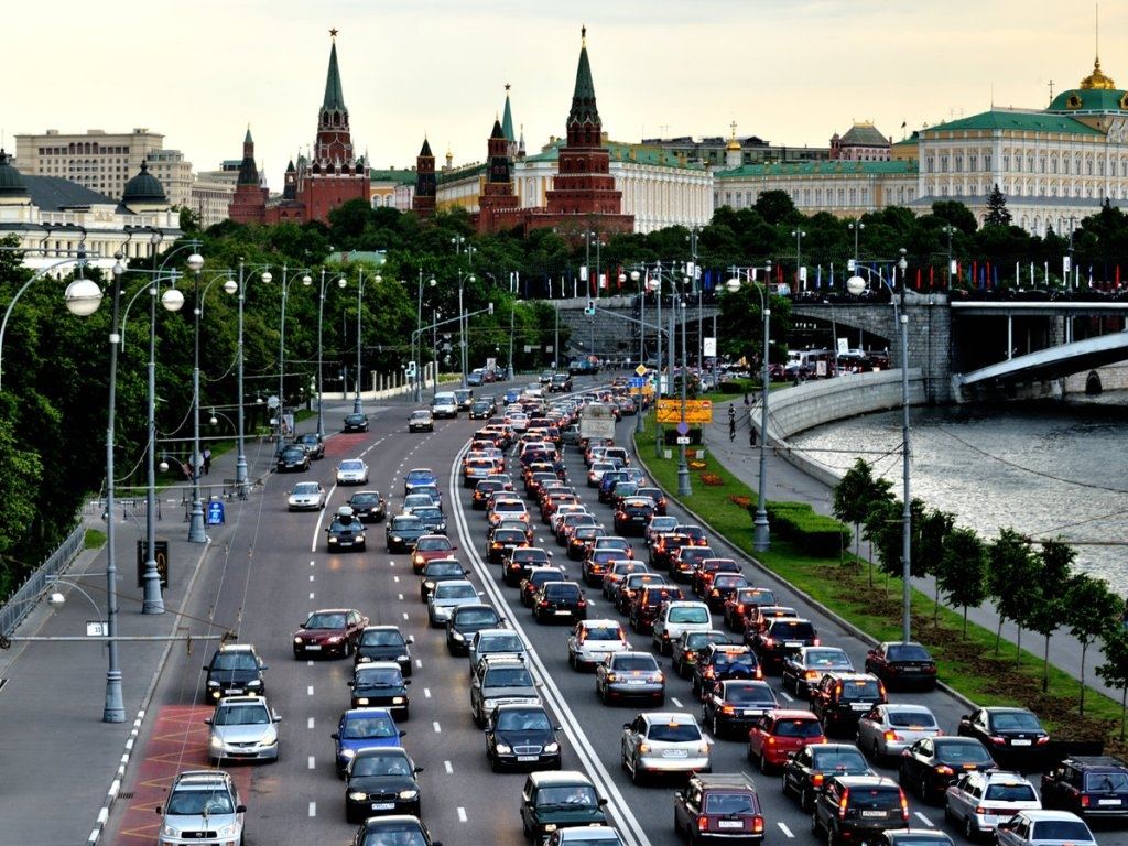 44% покупаемых в Москве машин оснащаются полным приводом