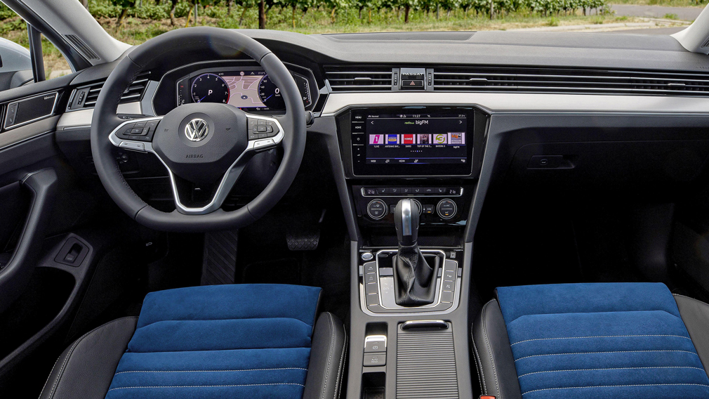 В России завершились продажи седана Volkswagen Passat с 24 февраля 2022 года