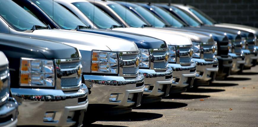Продажи машин на рынке США в первом квартале резко снизились