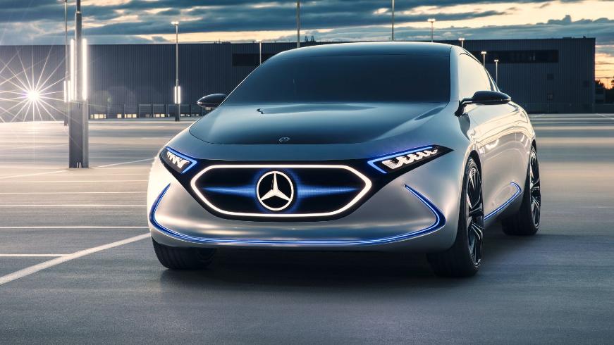 Mercedes готовит премьеру нового электрокара EQA