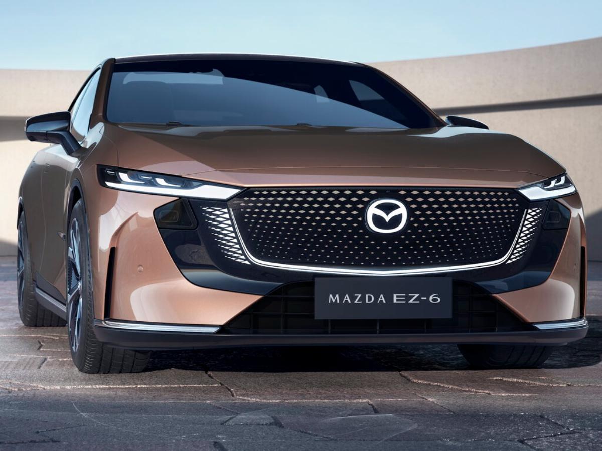 В РФ привезли партию лифтбеков Mazda EZ-6 образца 2025 года: что по ценам  