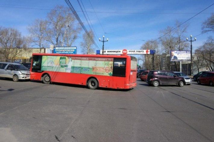 В Хабаровске дважды за утро зафиксировали ДТП с участием автобусов 