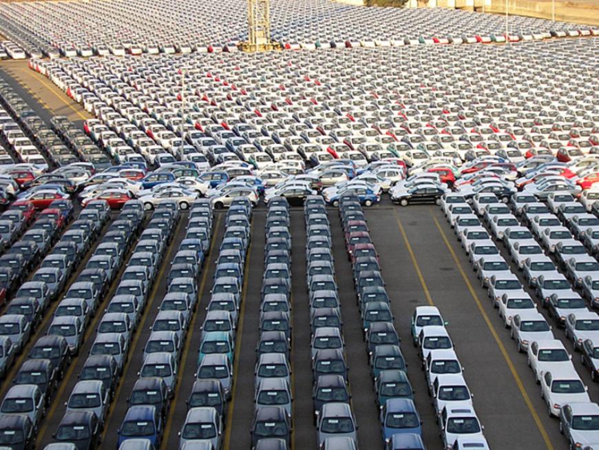 Продажи новых машин в Китае за февраль сократились на 80%