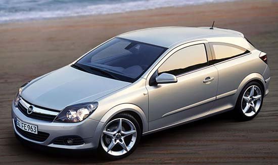 Opel Astra GTC оснащён новым дизельным двигателем