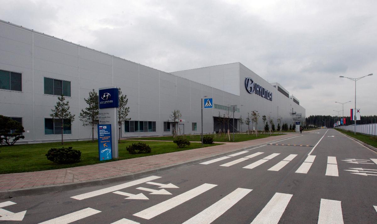 По итогам года объем производства на российском заводе Hyundai сократился на 10%