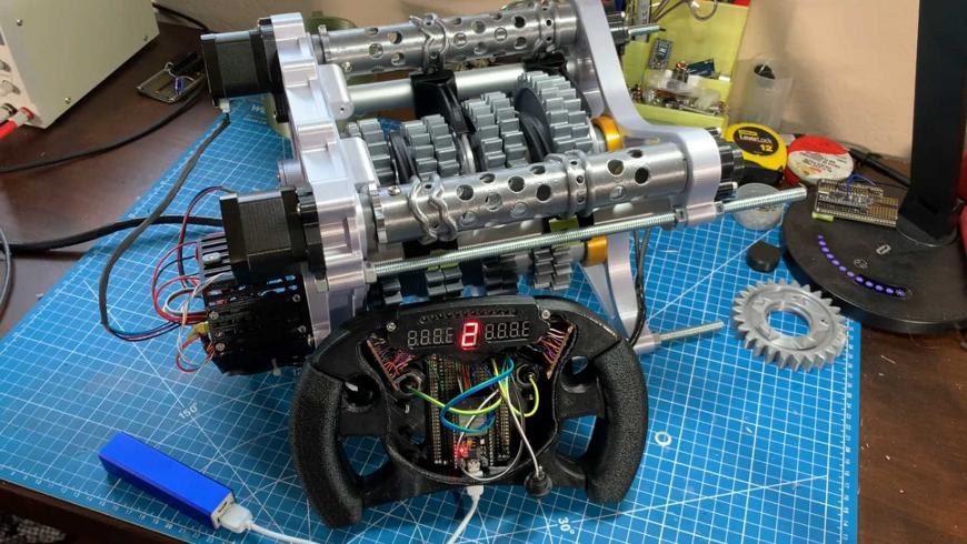 Этот парень напечатал рабочую коробку передач болида F1 на 3D-принтере