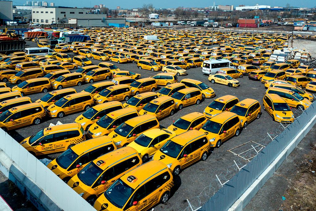 Москва продолжит выделять субсидии на закупку автомобилей для сервисов аренды и таксопарков в объеме 450 млн рублей