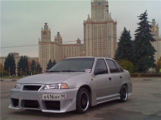 daewoo nexia tuning. серебристая Daewoo Nexia в