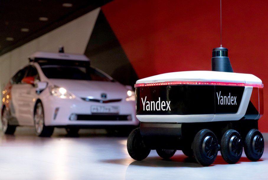 «Яндекс» запустил беспилотного робота-курьера