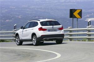 BMW-X1-4.jpg