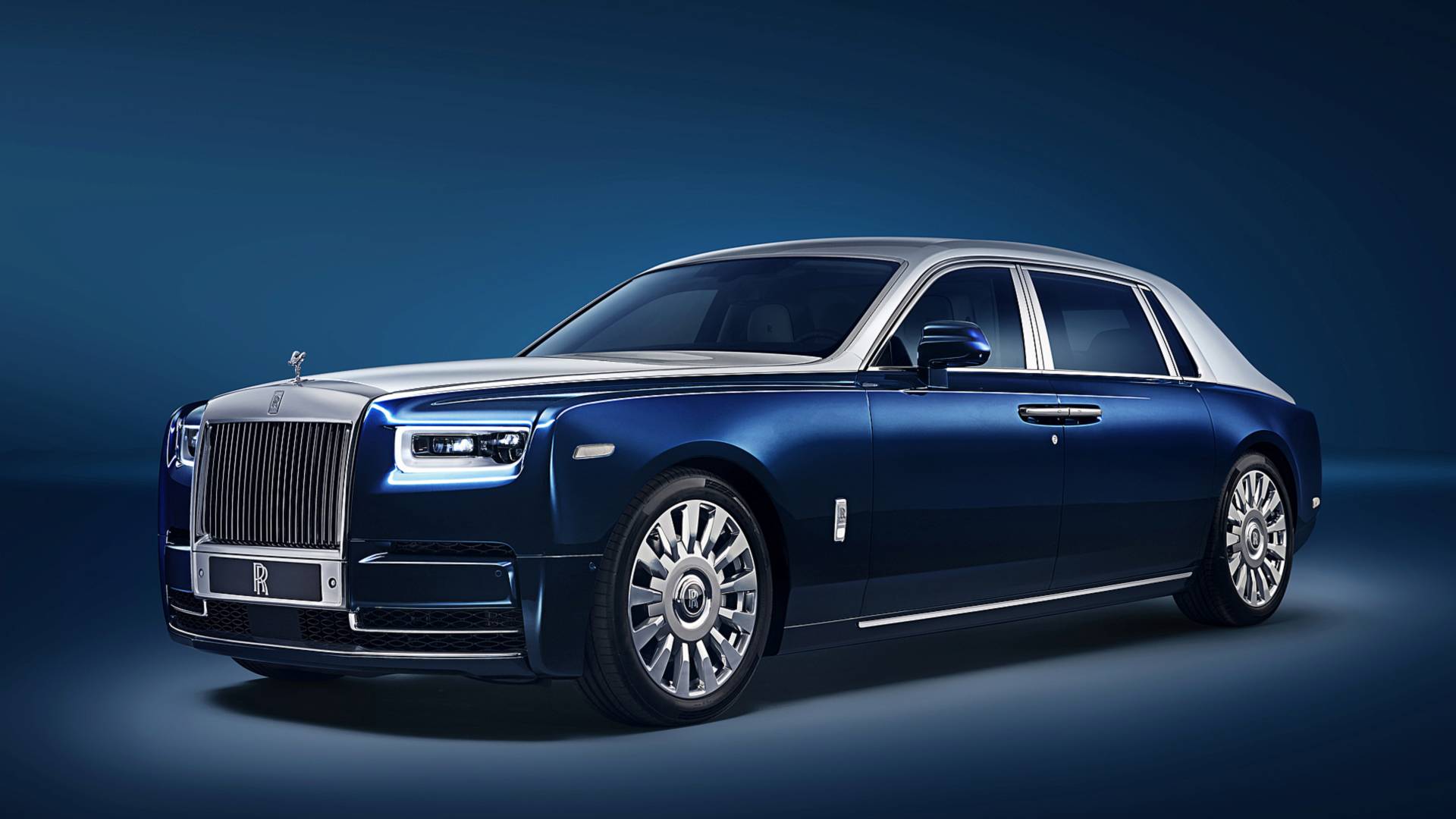 Обнародованы новые сведения о Rolls-Royce Phantom Privacy Suite