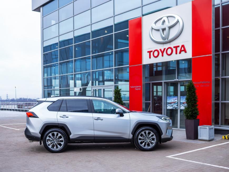 Дилерская сеть Toyota возвращается к полноценной работе