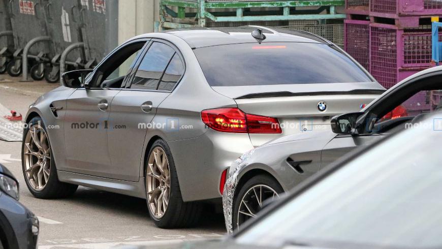 BMW тестирует «заряженный» седан M5 в более мощной версии CS 