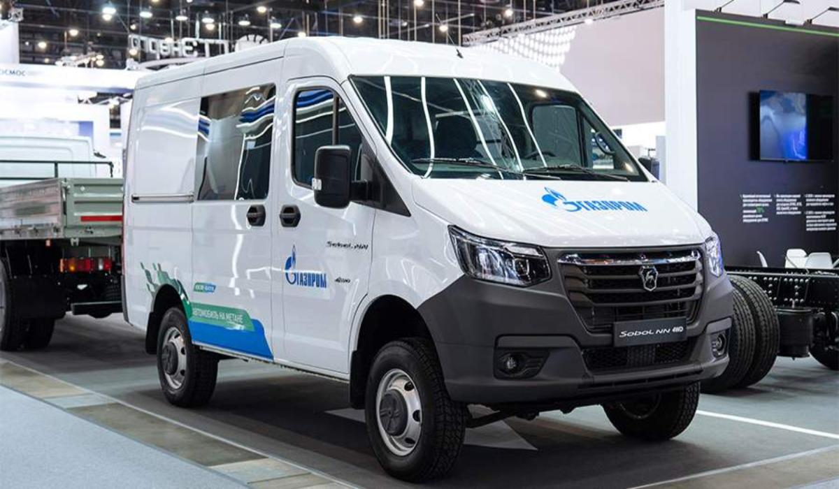 В Питере показали газовый малотоннажник с запасом хода 360 км 