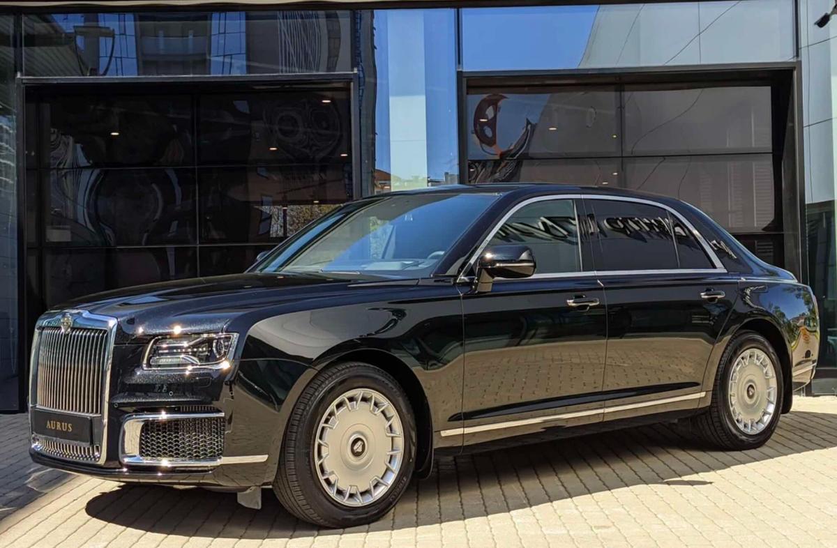 На заводе Aurus в Елабуге идет сборка прототипов обновленного Senat