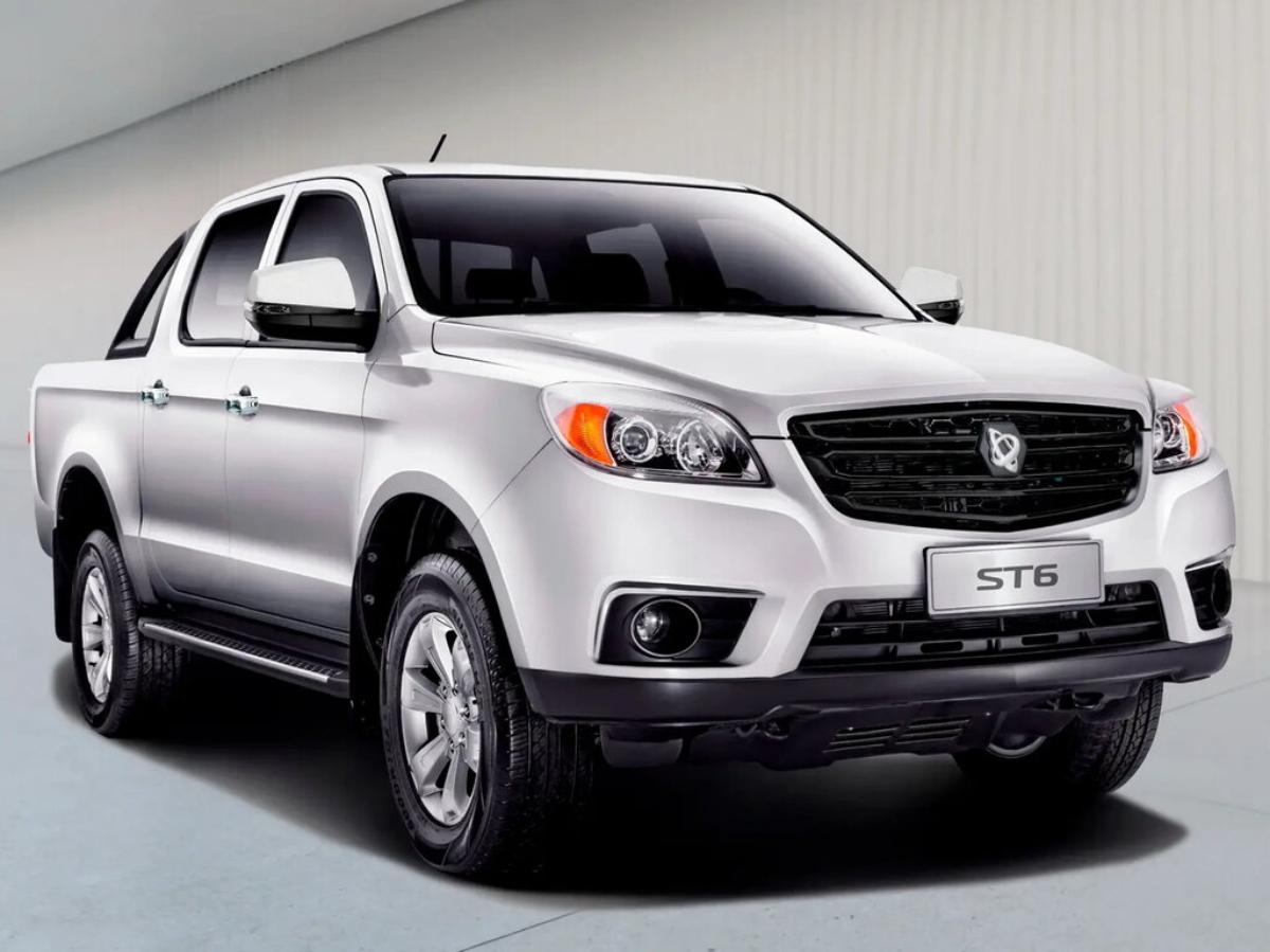 Сотрудники Федеральной службы охраны РФ пересели на пикапы Sollers ST6