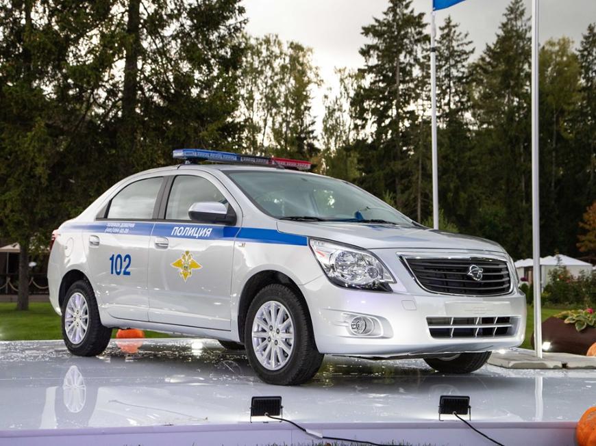 Российская полиция получит узбекские автомобили Ravon