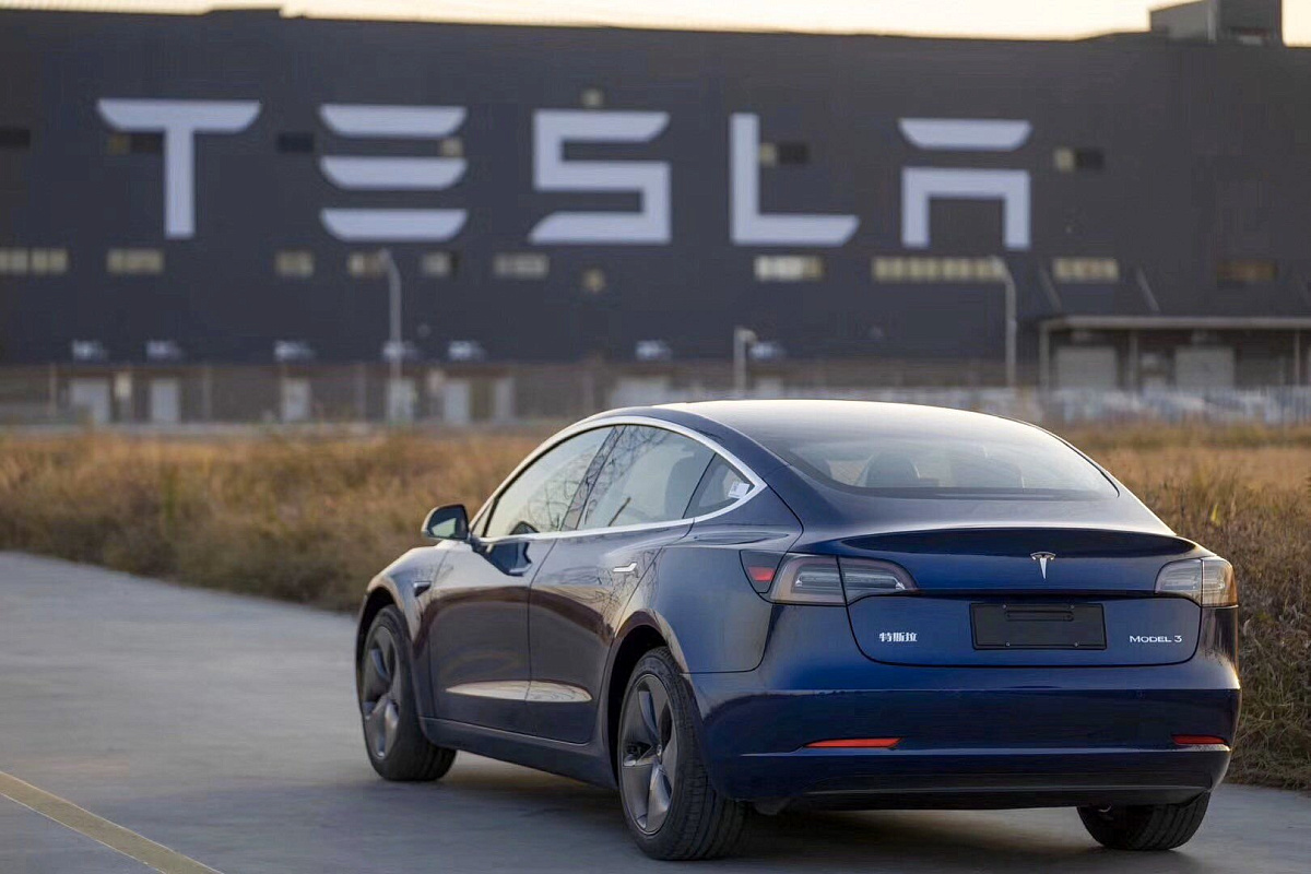 Tesla обновит ПО для 1 млн автомобилей в Китае для усовершенствования тормозной системы