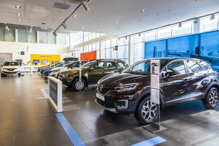 Продажи новых автомобилей Renault сократились на 47% по итогам мая