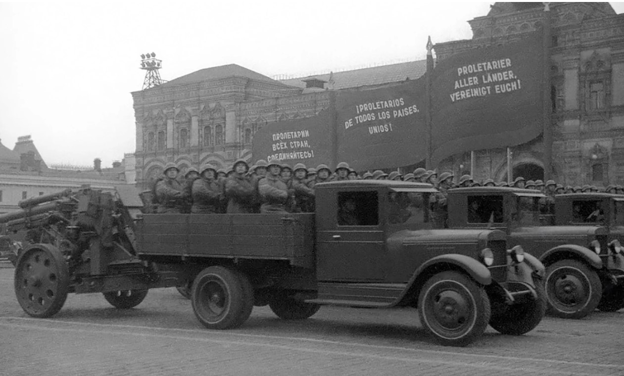 История легендарного советского грузовика времен ВОВ - ЗИС-5 