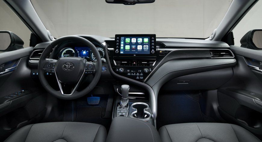 2021-Toyota-Camry-Hybrid-24a.jpg