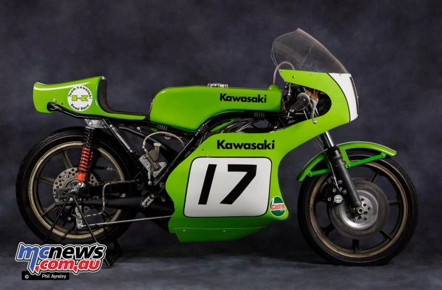 Печально известный двухтактный тройной двигатель Kawasaki H2R 750
