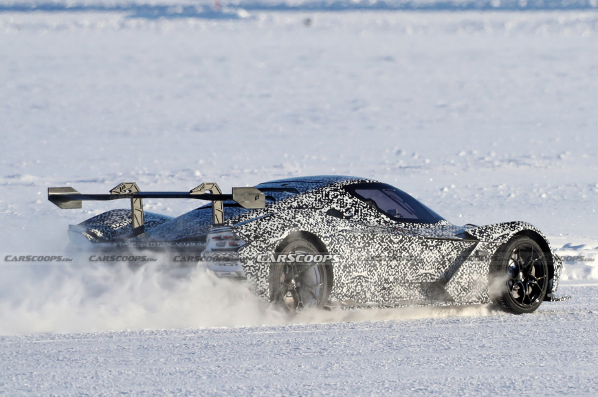 Дорожный прототип спорткара KTM X-Bow GTX впервые вышел на тестовые испытания