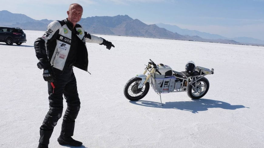 delfast-dnepr-electric-motorcycle-sets-record-at-bonneville-speed-week-2021-9.jpg