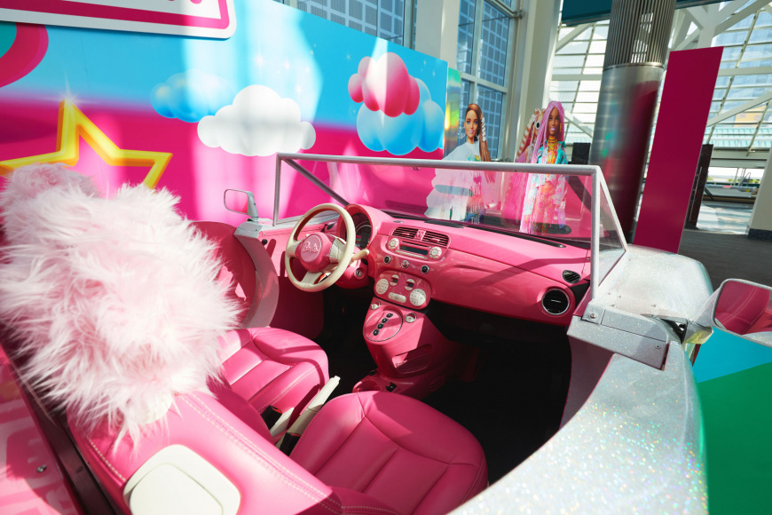 2022-Barbie-car-00007.jpg