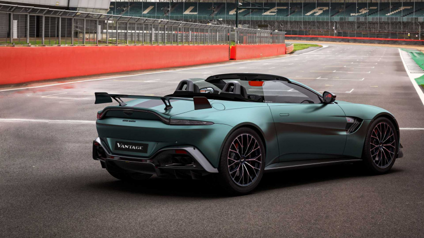 Aston Martin предлагает новую фальшрадиаторную решетку для старых версий Vantage