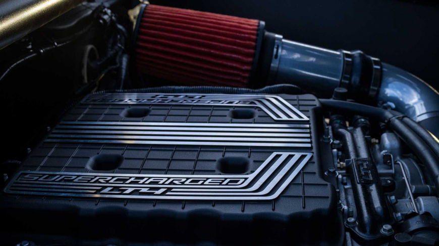 Внедорожный Chevy Beast получил ДНК от спортивного Corvette C8 