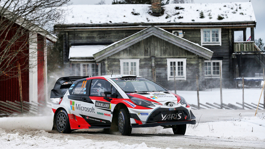 В Сети появилась забавная пародия на раллийный Toyota Yaris WRC Hybrid 