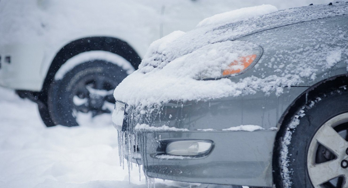 Водители в РФ тратят на прогрев автомобиля от 0.5 литра топлива в зимний период