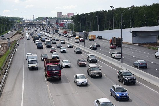 50% водителей поддержали запрет передвижений по улицам в России