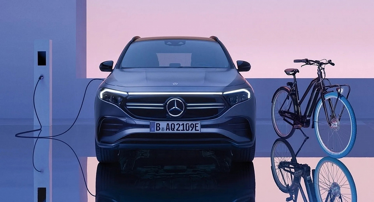 Бренд Mercedes запускает службу подписки EQA на автомобиль, страховку и велосипед