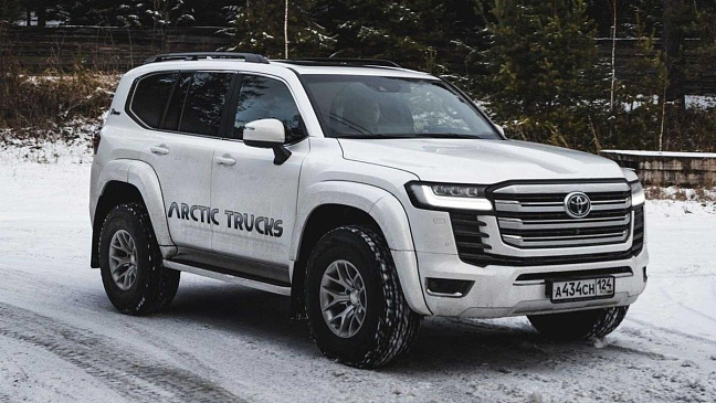 Тюнинг-ателье Arctic Trucks представило модернизированный внедорожник Toyota Land Cruiser 300
