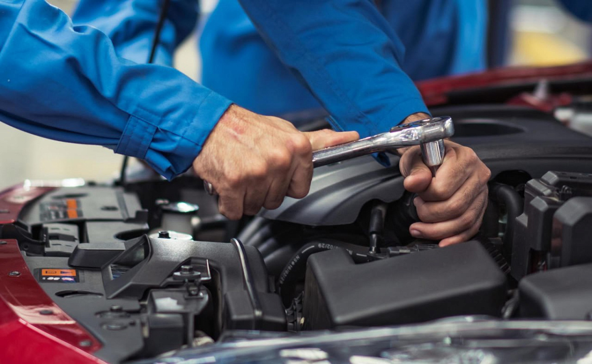 Что выгоднее: автоэксперт Басманова сравнила стоимость ТО европейских и китайских машин 