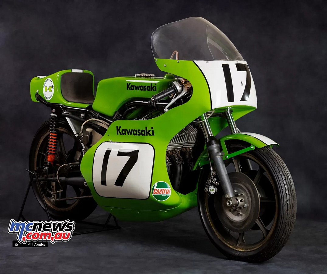 Печально известный двухтактный тройной двигатель Kawasaki H2R 750