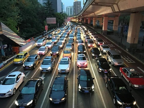 Продажи новых машин в Китае выросли на 28% по итогам февраля 2022 года