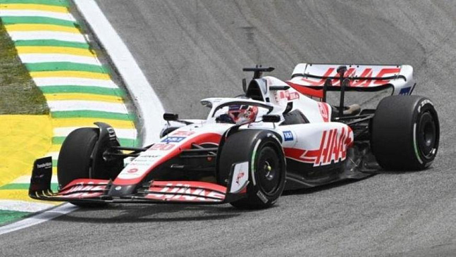 Пилот Кевин Магнуссен выиграл квалификацию «Гран-при Сан-Паулу» Формулы-1