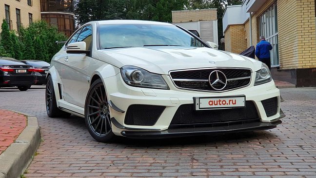 В РФ в продаже появился Mercedes-Benz за 10 млн рублей