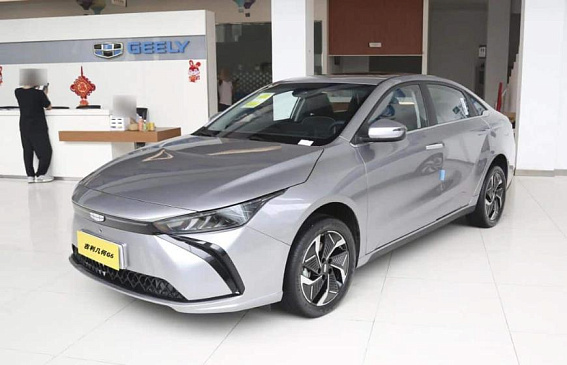 Geely представила в Китае новейший электрический седан Geometry G6 2024