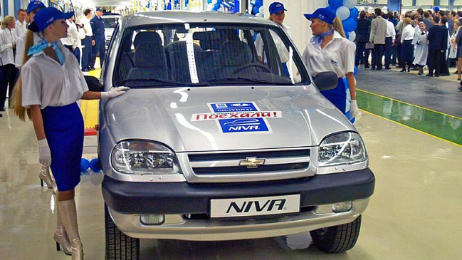 В интернете показали самый  первый внедорожник Chevrolet Niva