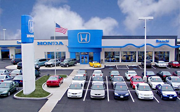 Дилер Honda отдаст 900 долларов за просмотр всех «Форсажей» за раз