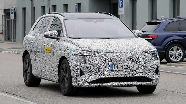 Электрический внедорожник Audi Q5 e-tron вновь замечен на дорожных тестах