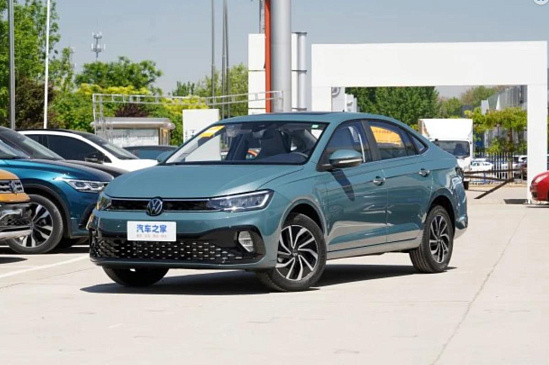 Новый седан Volkswagen Lavida XR появился у дилеров в Китае 