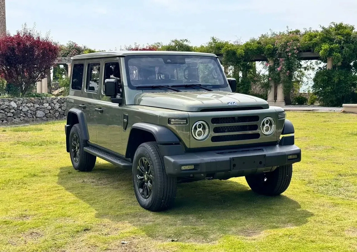 Тест-драйв BAW 212: автомат тормозит, но внедорожник едет - главные плюсы и минусы