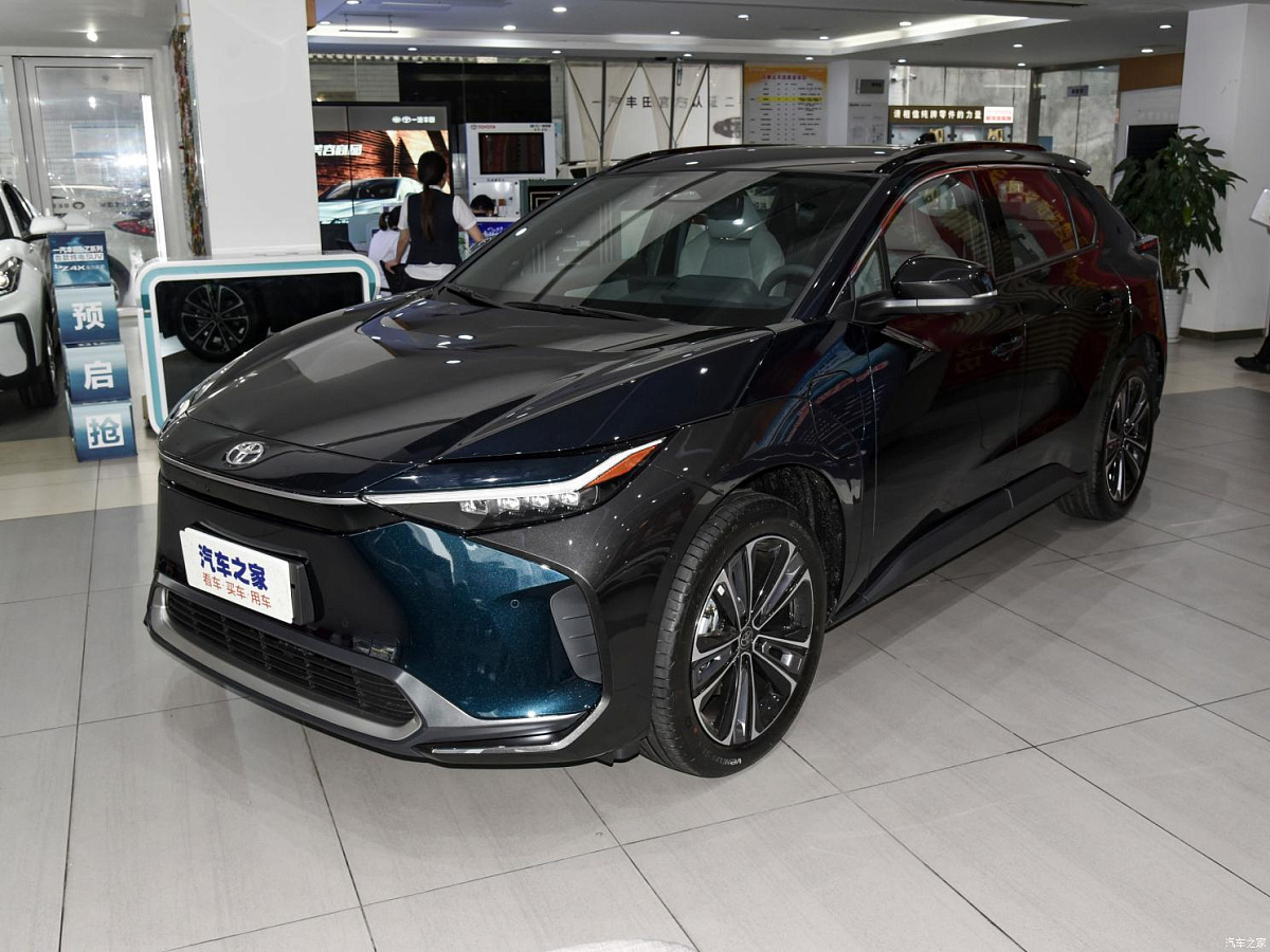 Электромобиль Toyota bZ4X возглавил список автомобильных разочарований в 2022 году