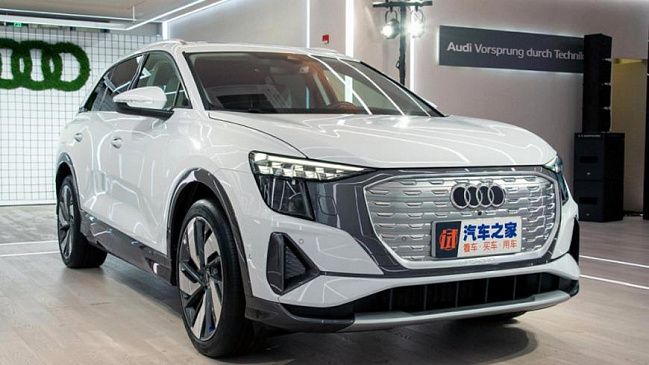 В Гуанчжоу дебютировал удлинённый электрический кроссовер Audi Q5 e-tron для рынка Китая