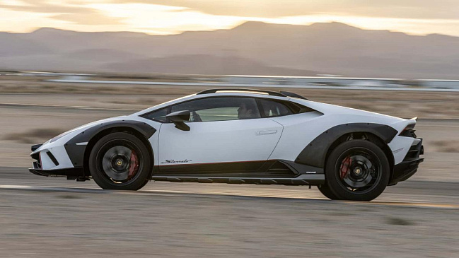 Компания Lamborghini показала тизер на раллийный Huracan Sterrato